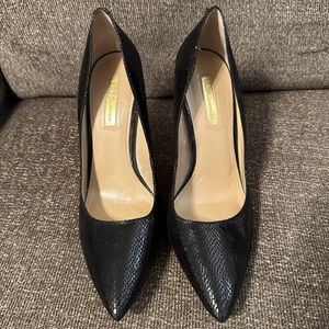 BCBG Generation Penni Faux Snake Lizard Pumps. Worn Once! 8.5